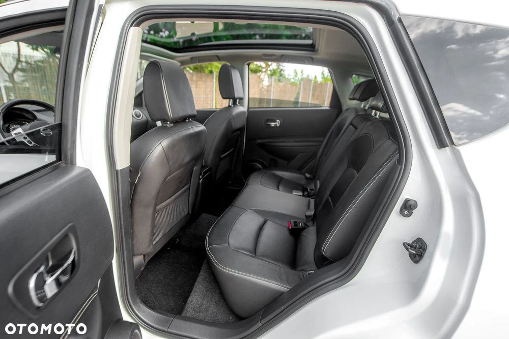 Nissan Qashqai 2.0 4x4 Tekna Premium - 22