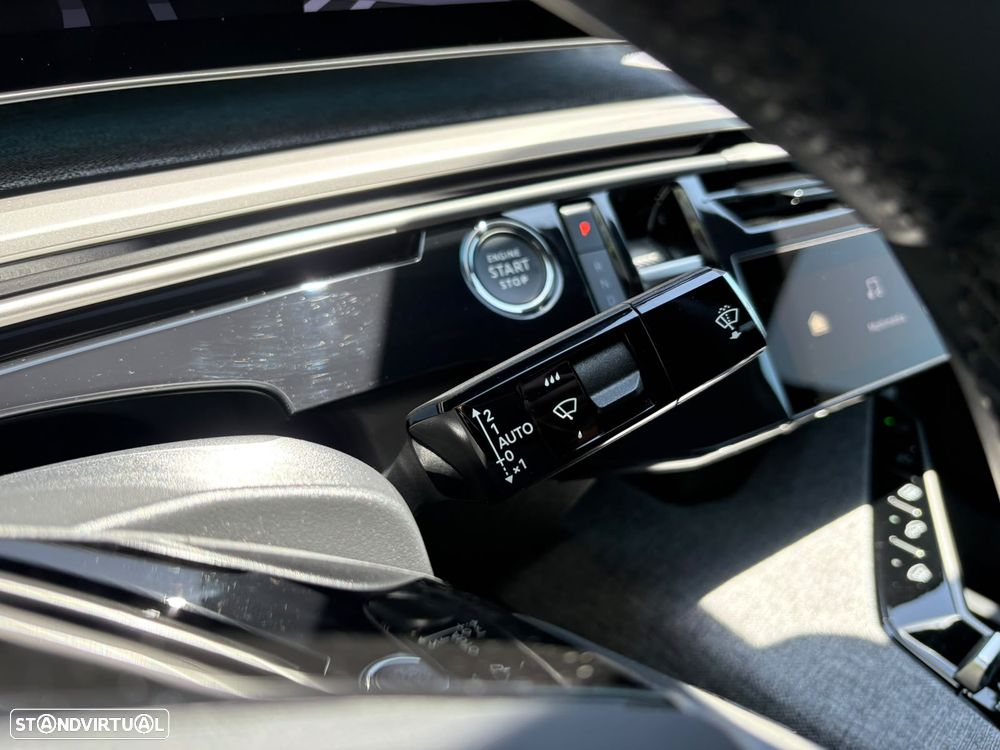 Peugeot 3008 1.2 Hybrid Active Pack e-DCS6 - 16