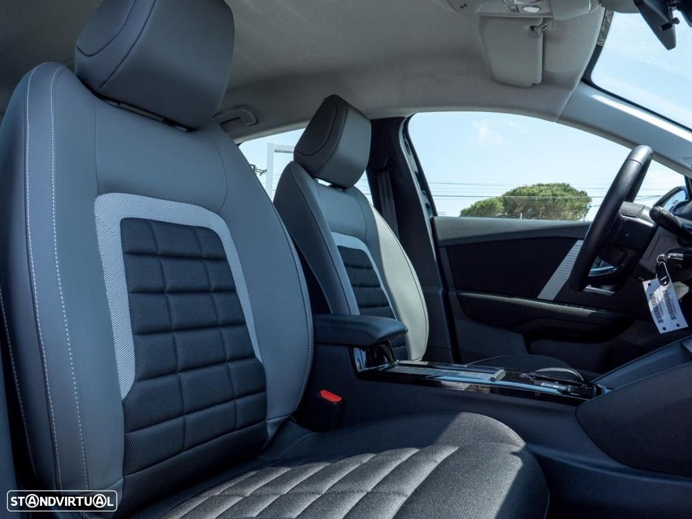 Citroën e-C4 156 MAX - 18