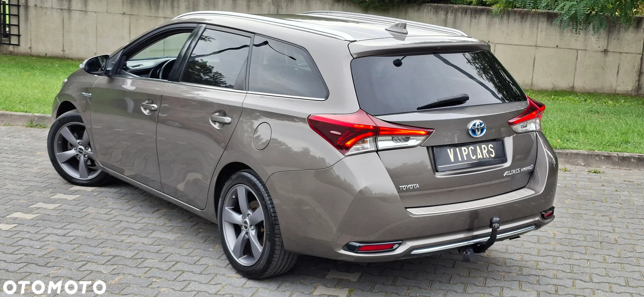Toyota Auris 1.8 VVT-i Hybrid Automatik Touring Sports Executive - 6