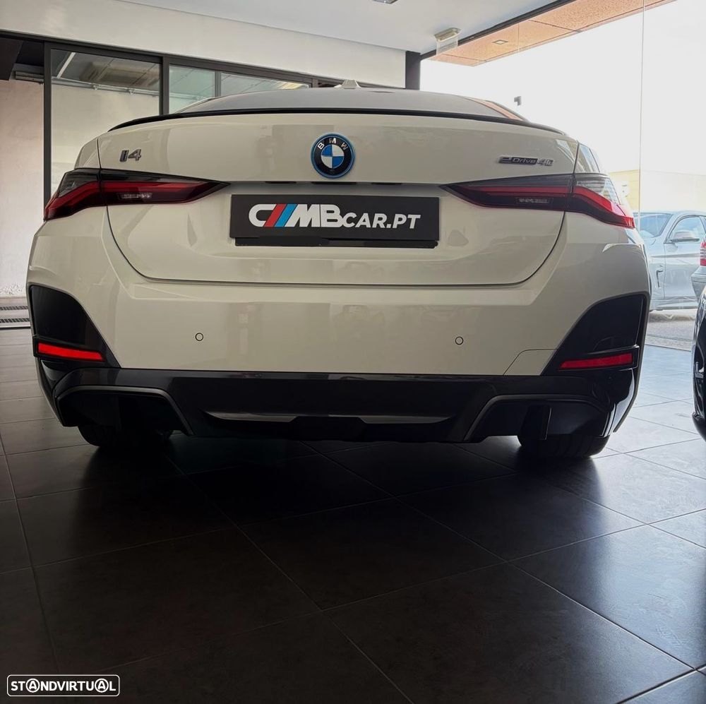 BMW i4 eDrive40 Pack Desportivo M Pro - 17
