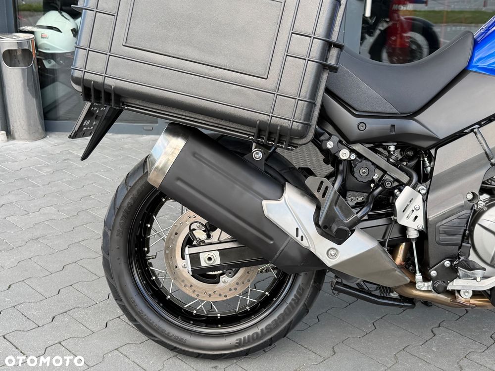 Suzuki V-STROM - 6