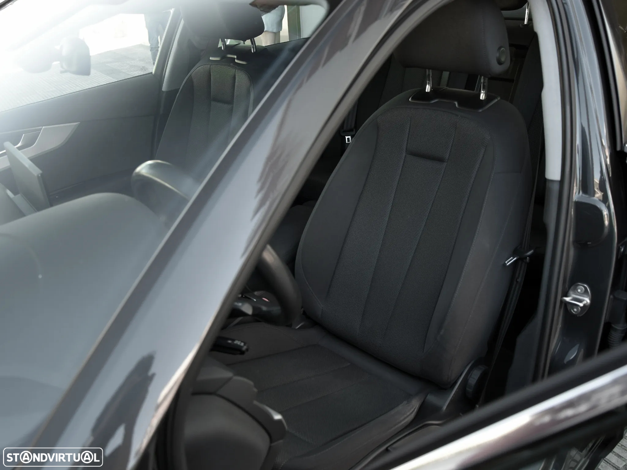 Audi A4 35 TDI S tronic - 8