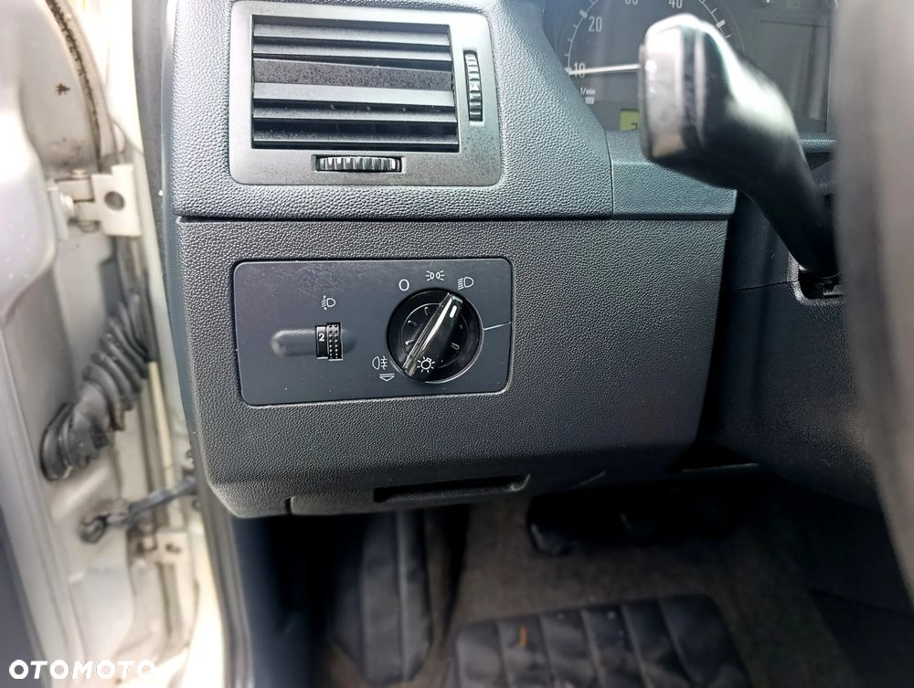 Skoda Fabia - 22