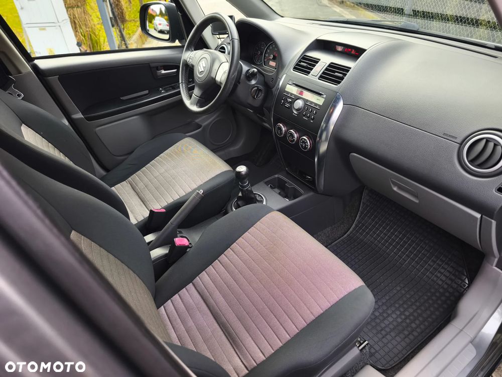 Suzuki SX4 Classic 1.6 VVT 4x4 Style - 20