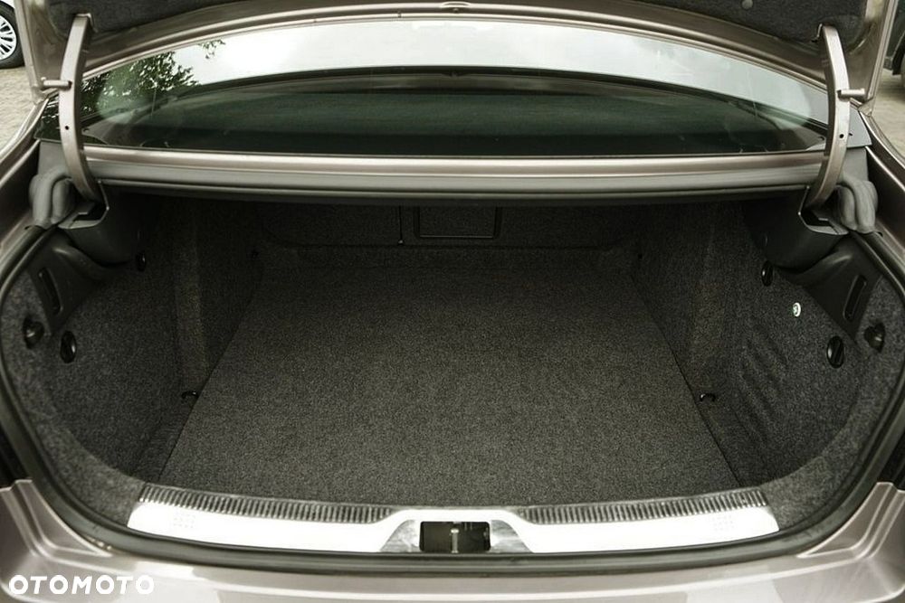 Skoda Superb - 32