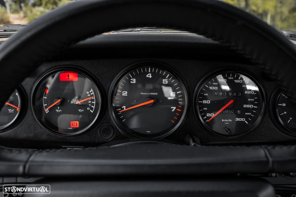 Porsche 911 (964) Coupé 3.6 RS - 21