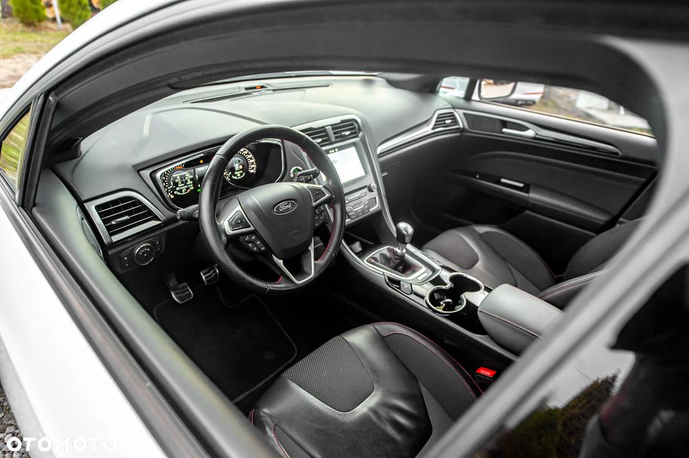 Ford Mondeo 1.5 EcoBoost STart-Stopp ST-Line - 16