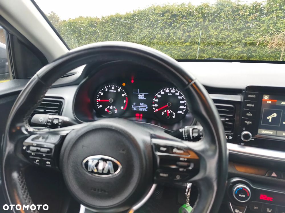 Kia Stonic 1.4 M - 22