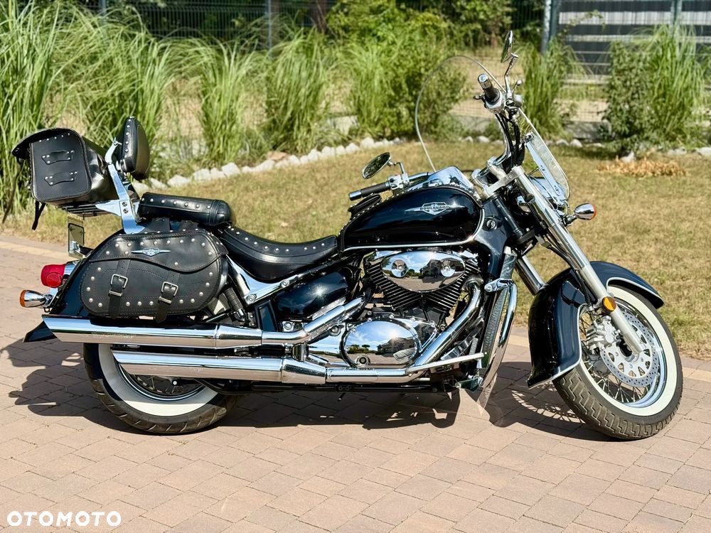 Suzuki VL 800 Volusia - Boulevard C50 - 1