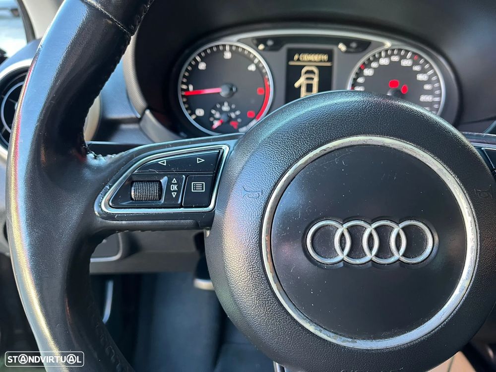 Audi A1 1.6 TDI Attraction - 21