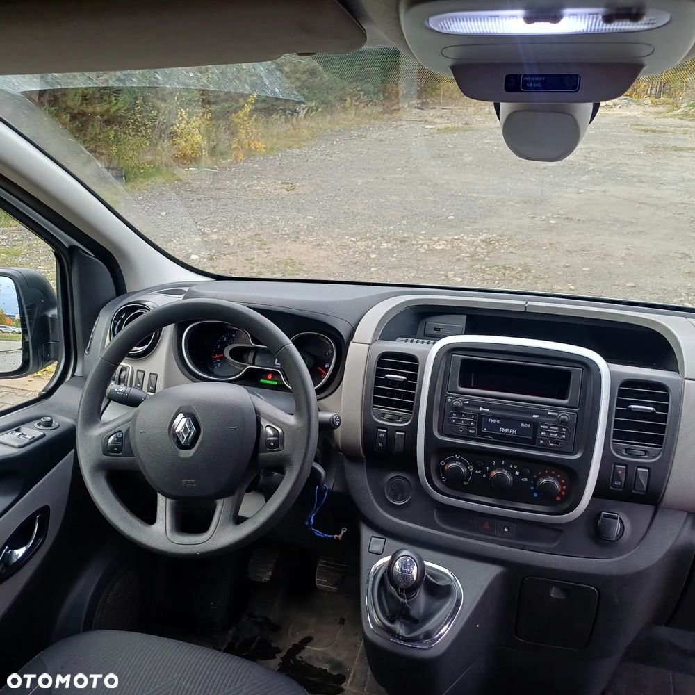 Renault Trafic - 13