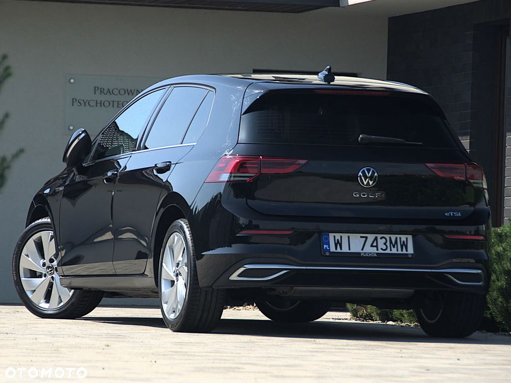 Volkswagen Golf 1.5 eTSI Style DSG - 5