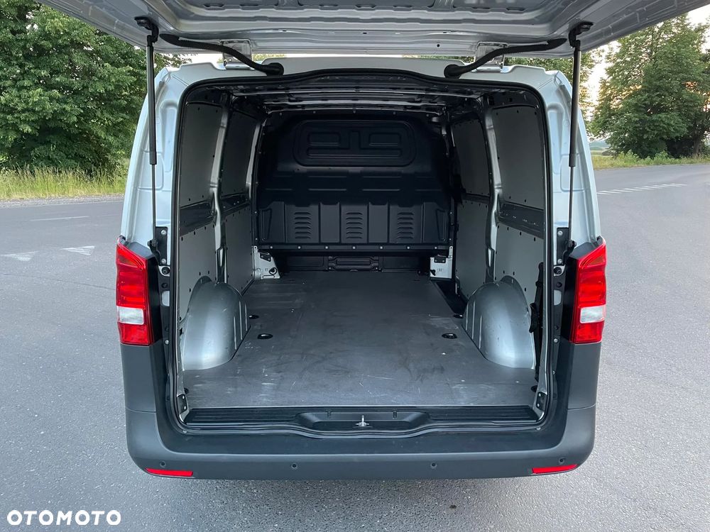 Mercedes-Benz Vito - 18