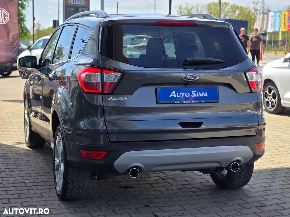 Ford Kuga - 5