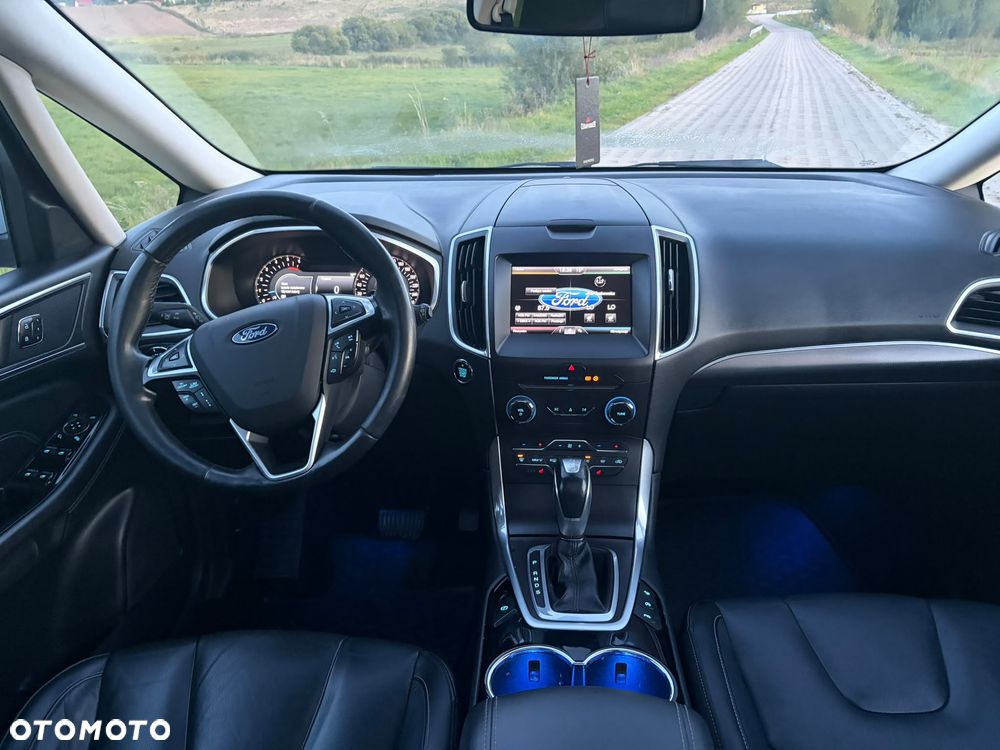 Ford S-Max - 6