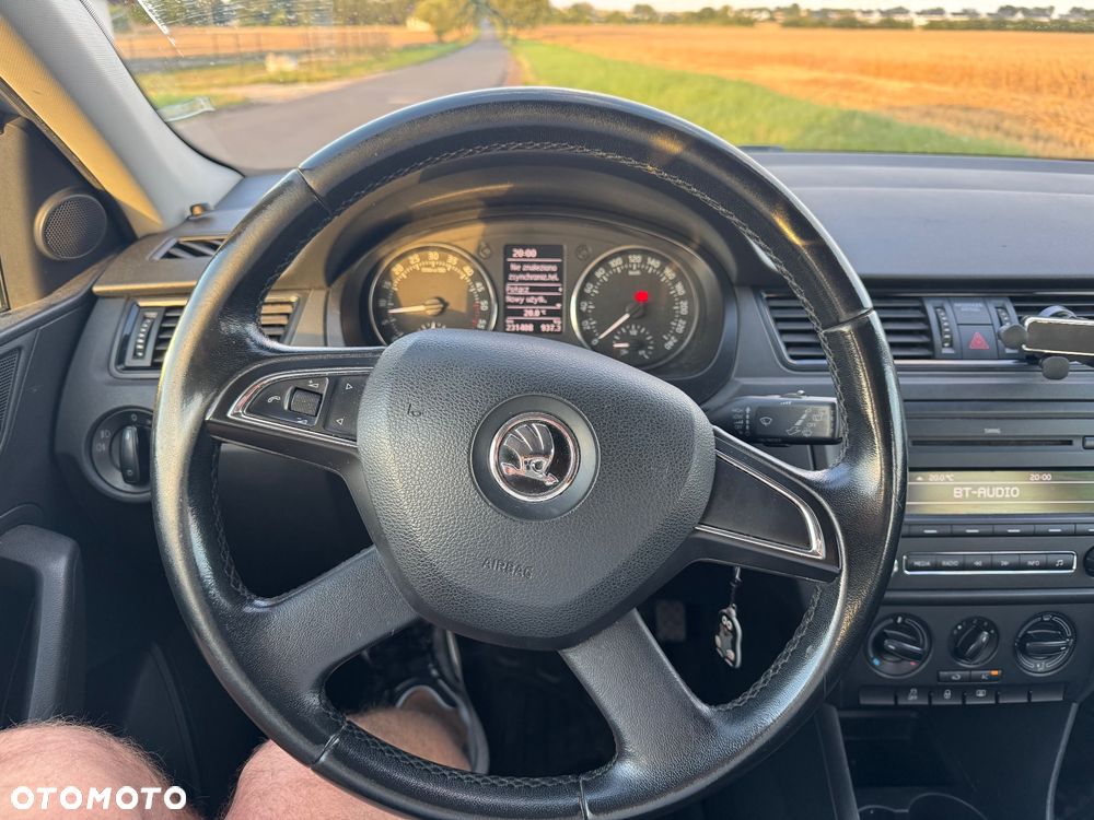 Skoda RAPID 1.6 TDI DPF Edition - 11