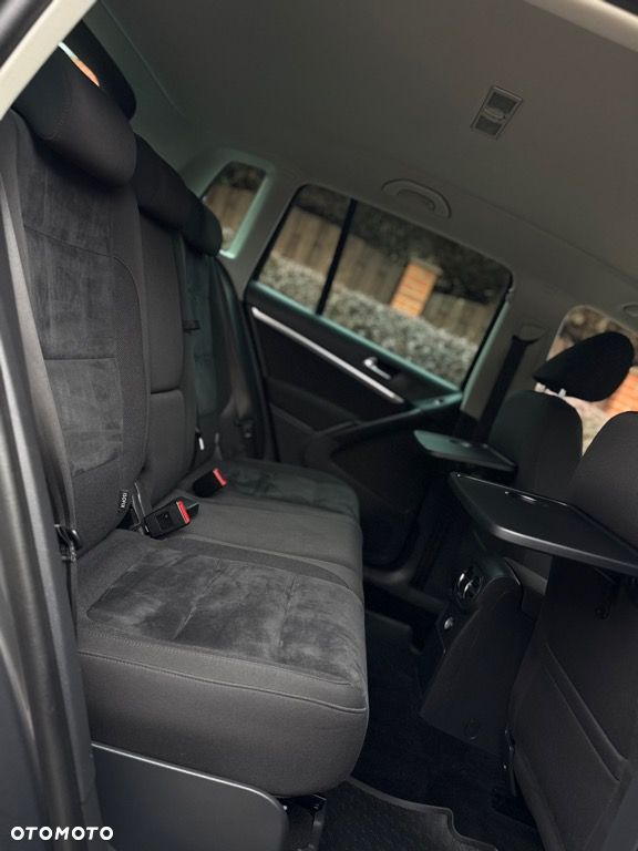 Volkswagen Tiguan 2.0 TDI BlueMot Sport&Style - 30
