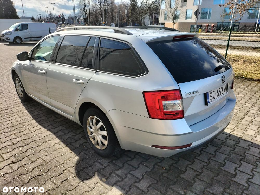 Skoda Octavia 1.6 TDI Ambition - 7