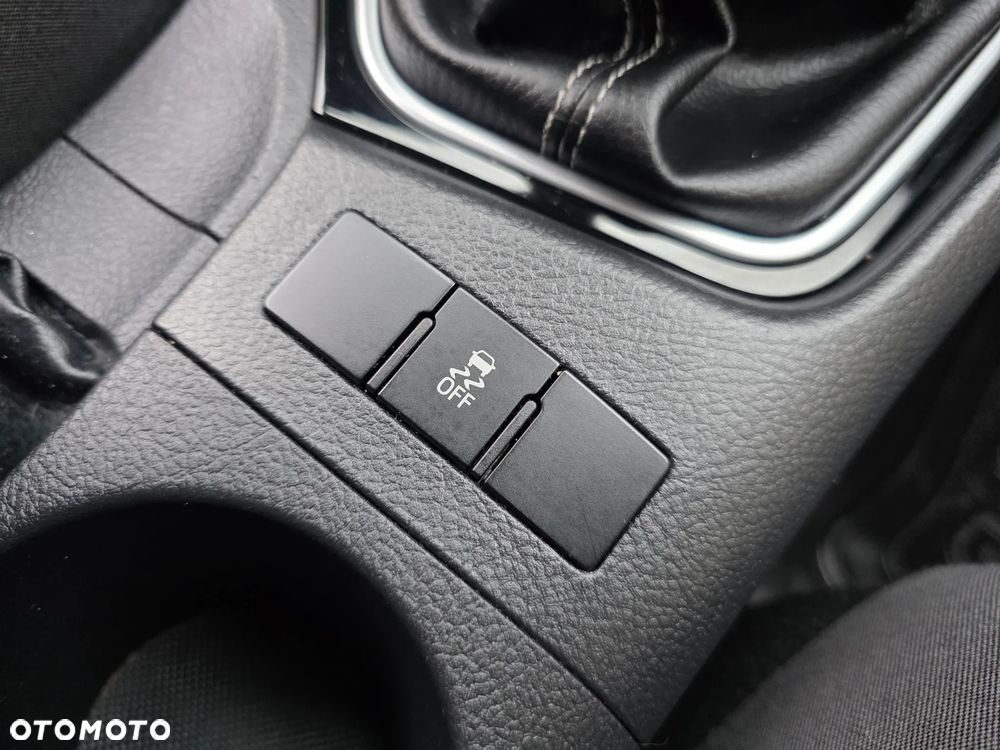 Toyota Corolla 1.6 Active EU6 - 24