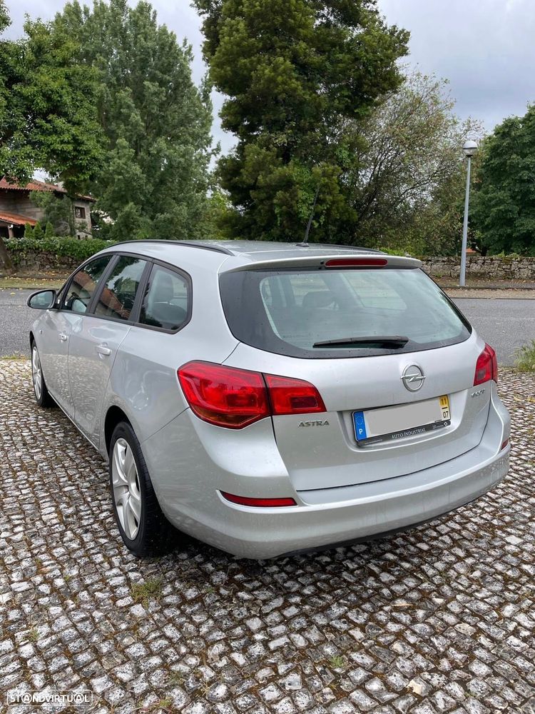 Opel Astra Sports Tourer 1.3 CDTi Selection S/S - 4