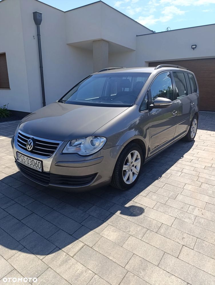 Volkswagen Touran 1.9 TDI DPF BlueMot Trendline - 1