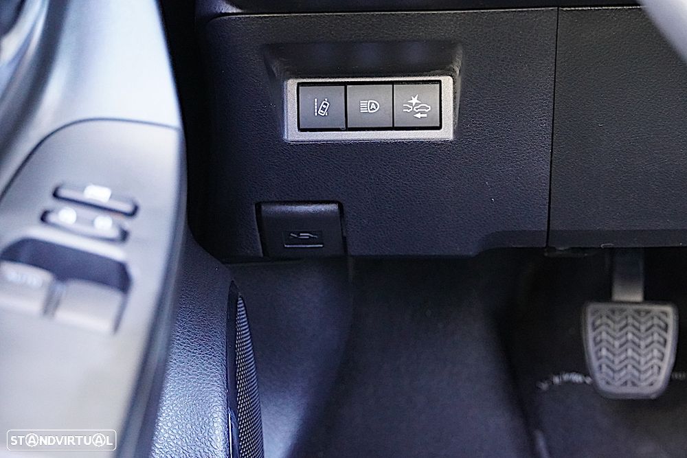 Toyota Yaris 1.0 VVT-i Comfort - 25