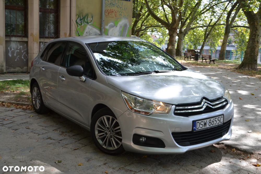 Citroën C4 VTi 120 Attraction - 1
