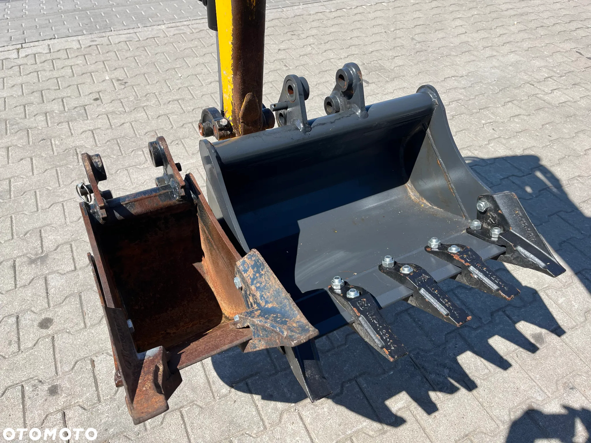 JCB 8018 CTS - 12