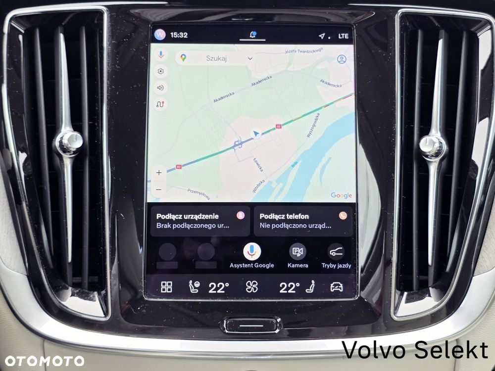 Volvo V60 Cross Country - 23