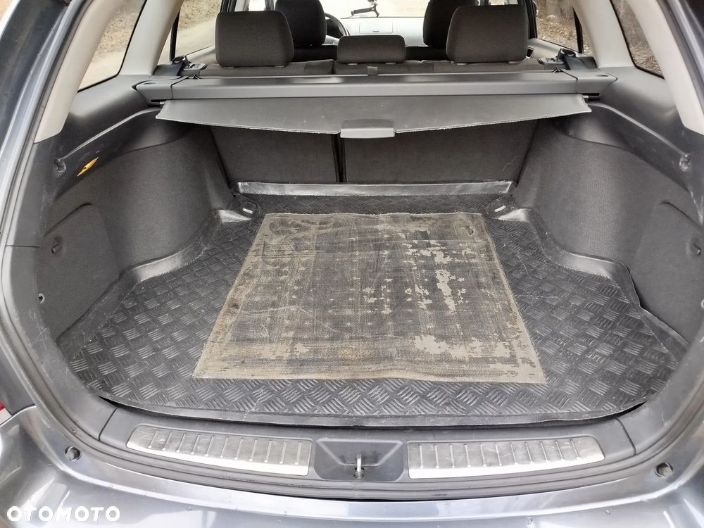 Toyota Avensis 2.2 D-4D Prestige - 29