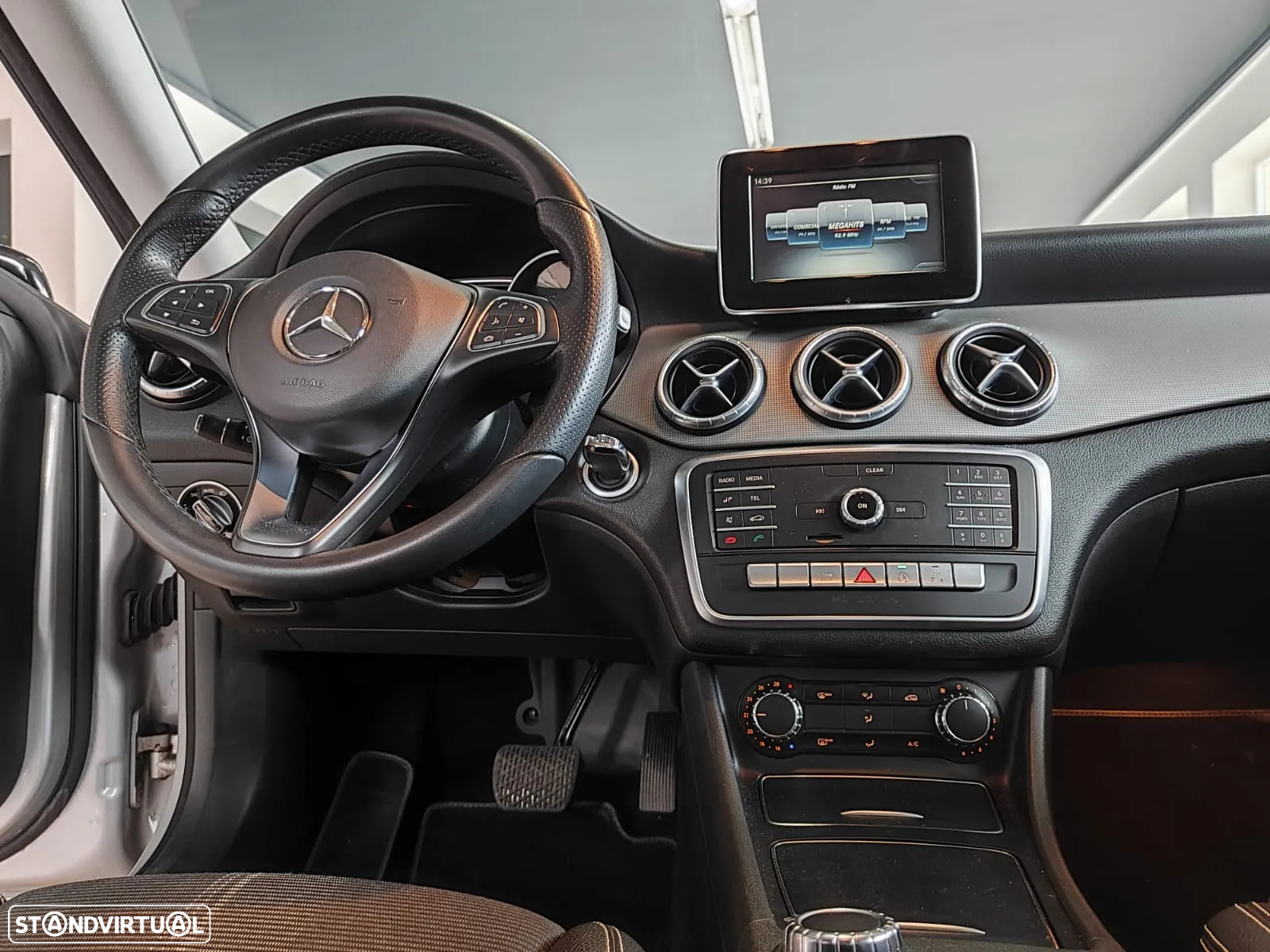 Mercedes-Benz CLA 180 CDi Urban Aut. - 21