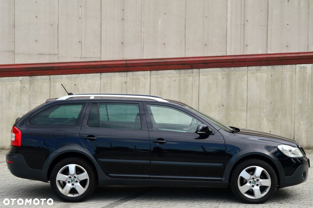 Skoda Octavia 2.0 TDI DPF 4x4 Scout - 8