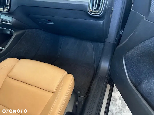 Volvo XC 40 T4 Plug-In Hybrid Inscription - 9