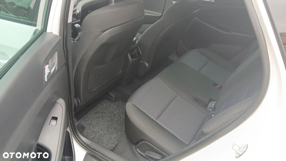 Hyundai Tucson 1.6 Turbo 2WD Style - 16