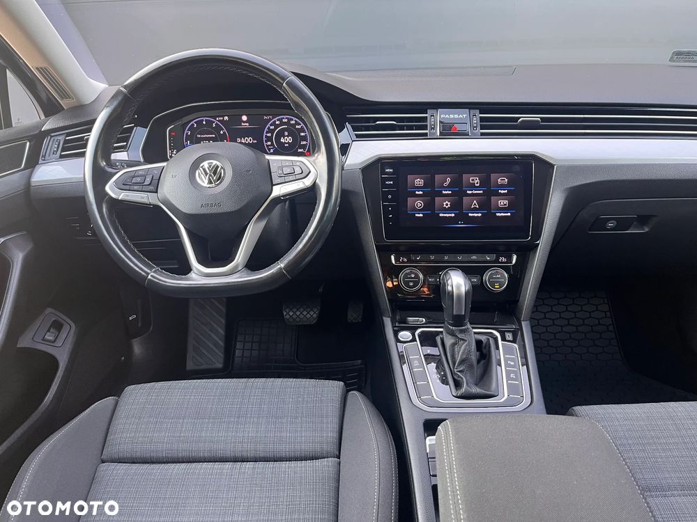 Volkswagen Passat 2.0 TSI Business DSG - 10