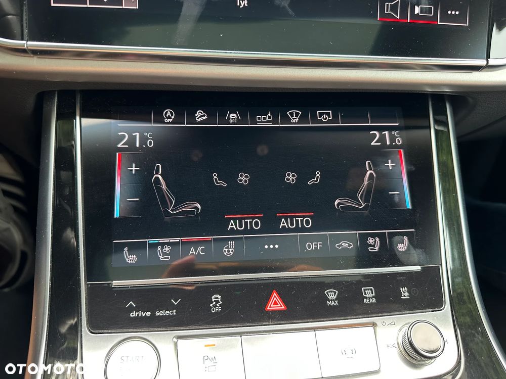 Audi Q8 - 11