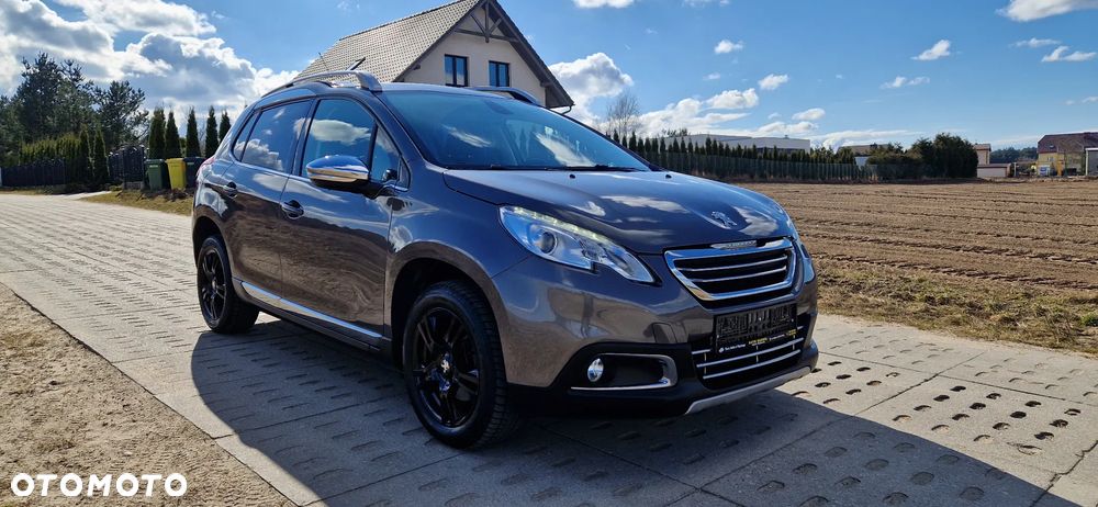 Peugeot 2008 1.6 e-HDi Allure S&S - 6