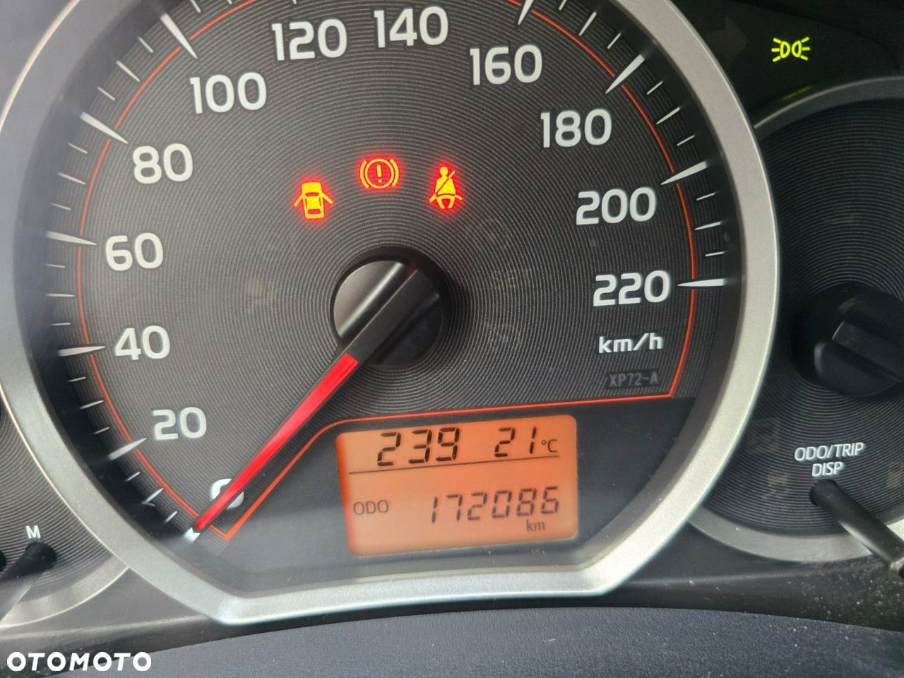 Toyota Yaris - 10