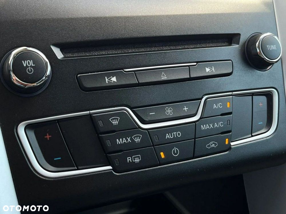 Ford Mondeo 2.0 TDCi Trend PowerShift - 25