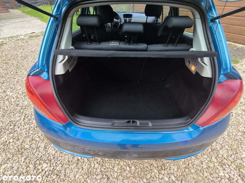 Peugeot 207 - 7