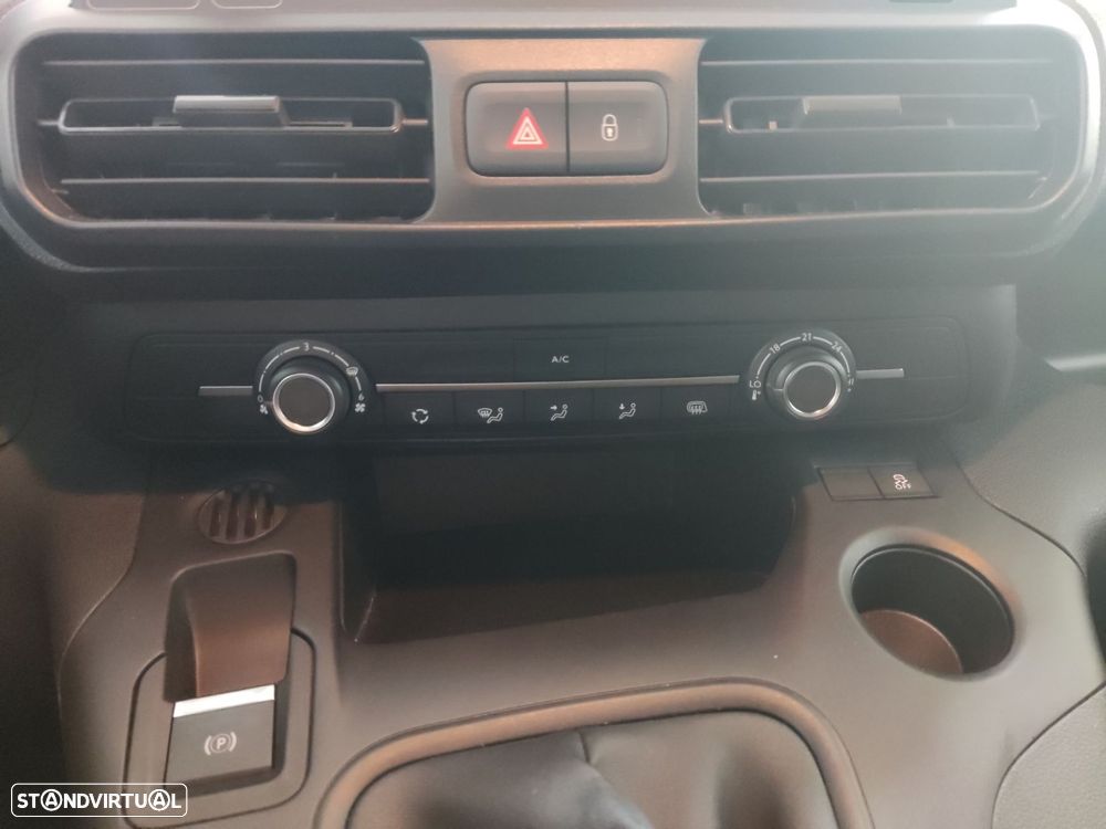 Citroën Berlingo Outro - 13