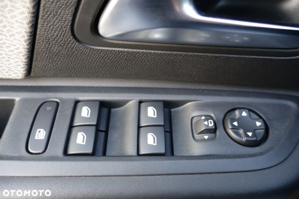 Citroën C4 1.5 BlueHDi Shine S&S - 16