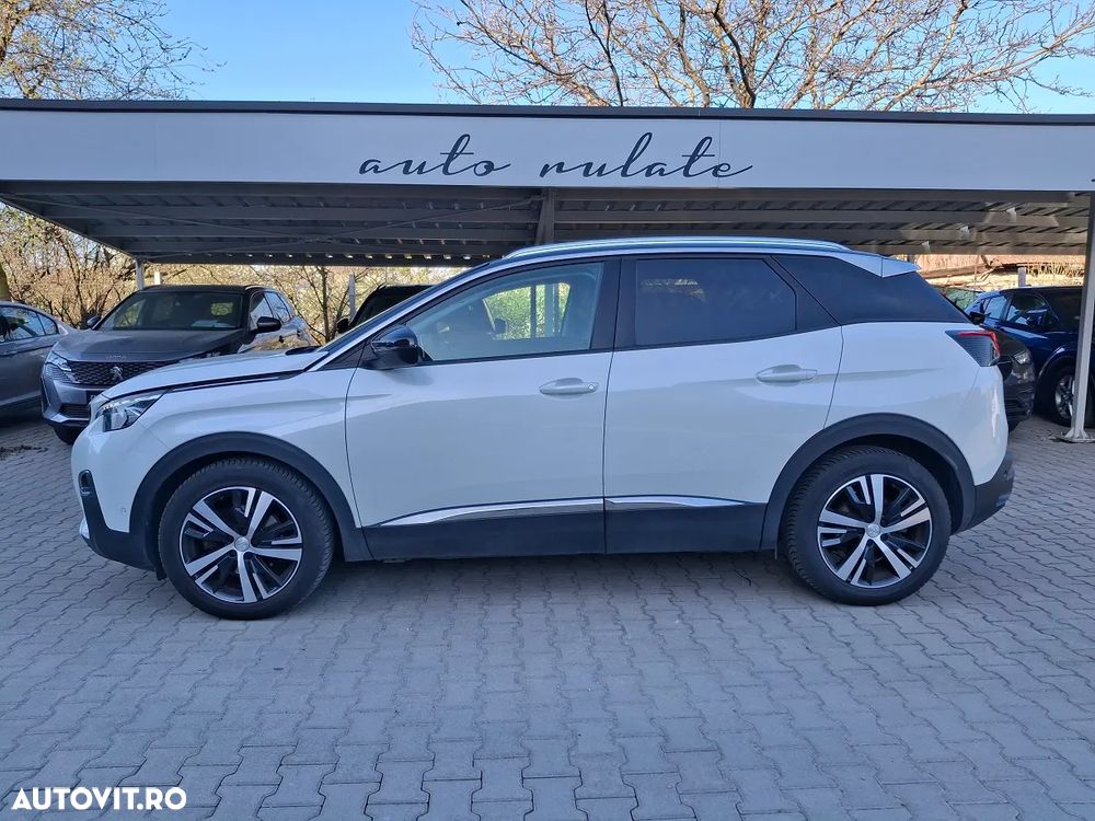 Peugeot 3008 PureTech 130 Stop & Start GPF EAT8 Allure - 3