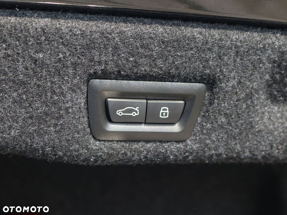 BMW Seria 5 - 26