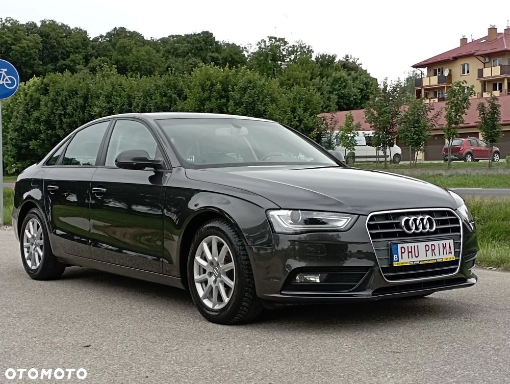 Audi A4 Limousine 2.0 TDI ultra DPF Attraction - 18