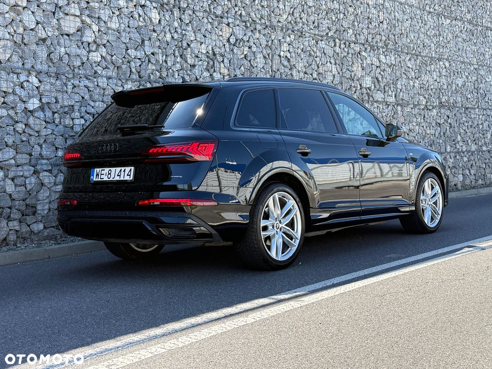 Audi Q7 50 TDI mHEV Quattro Black Edition Tiptr - 16