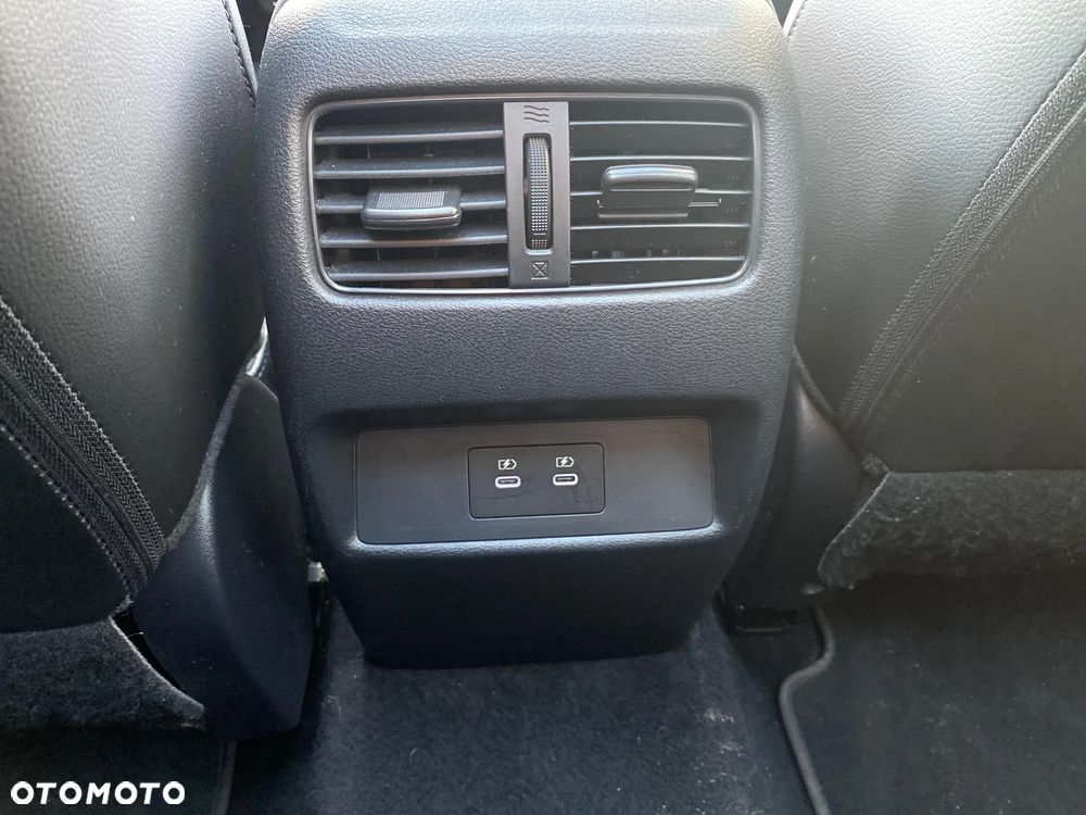 Nissan Qashqai 1.3 DIG-T MHEV N-Connecta Xtronic - 19