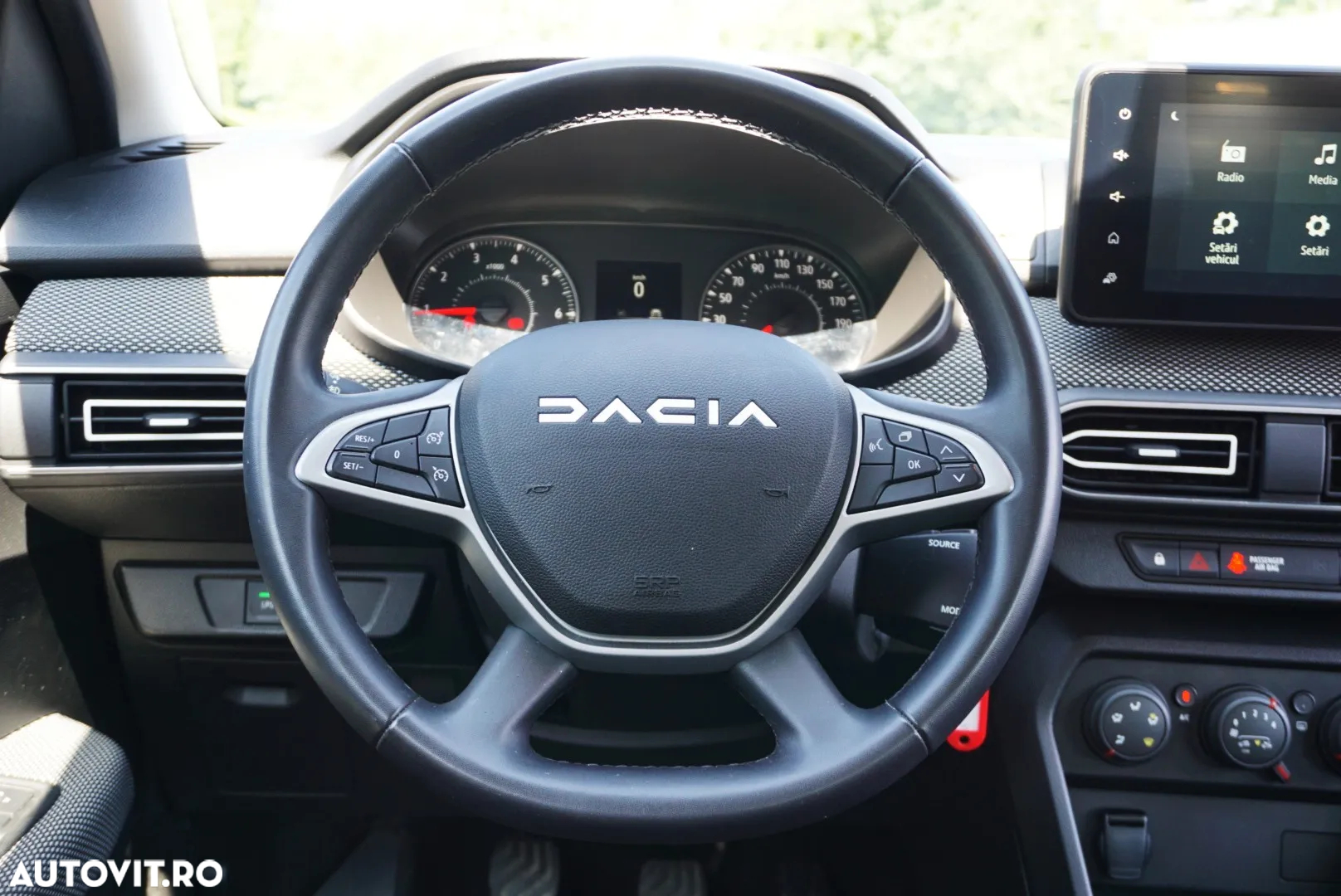 Dacia Logan TCe 90 MT6 Comfort - 14