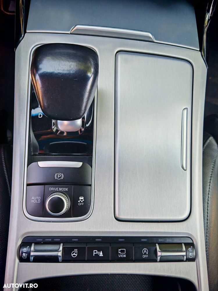 Kia Stinger 2.2 CRDI AWD GT Line - 26